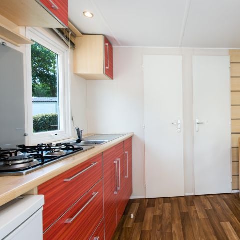 Stacaravan 2 personen - 1BED - OVERDEKT TERRAS