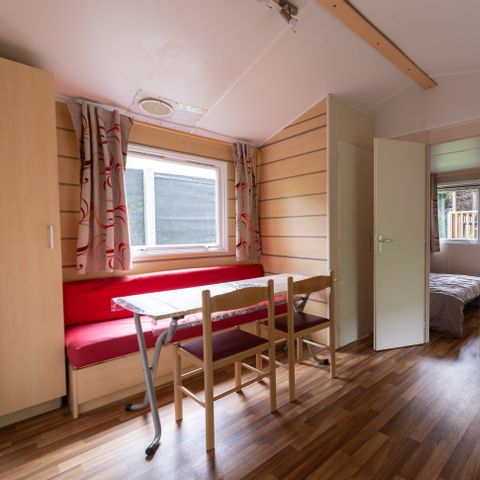 Mobilhome 4 personnes - Samedi 2 chambres + terrasse couverte - sans sanitaires