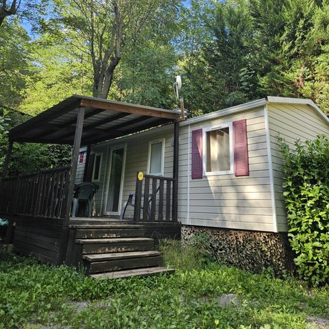 BUNGALOW 6 personnes - 3 chambres + terrasse couverte