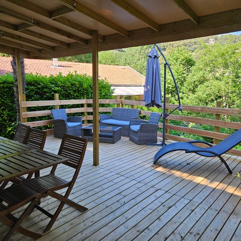 Mobilhome 6 personnes - M°6 / 3 chambres avec climatisation et grande terrasse couverte