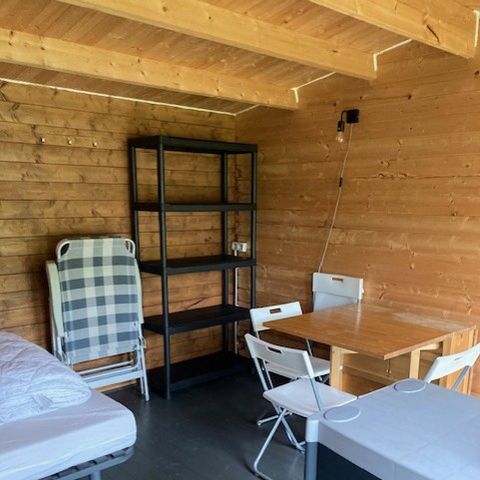 CHALET 2 personnes - Chalet COCONUT 2/4 pers - personnes supplémentaires possible en supplément, contacter le camping