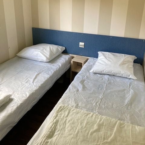 Mobile home 2 persons - Mobile home SUNRICE 4/6 pers - additional persons possible at extra cost, contact the campsite