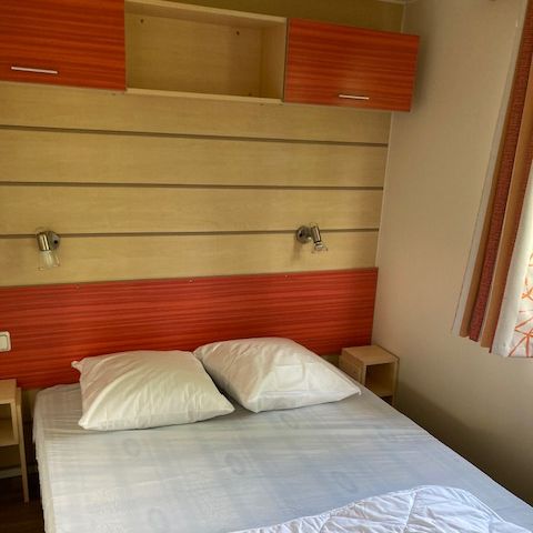 Stacaravan 2 personen - Stacaravan MANGO 4/6 pers - extra personen mogelijk tegen betaling, neem contact op met de camping