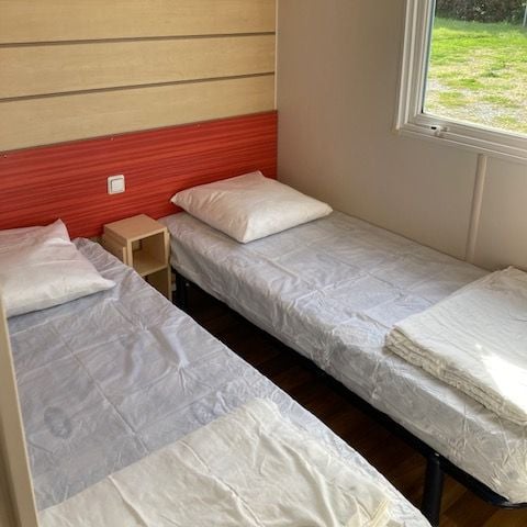 MOBILE HOME 2 people - Mobile home MANGO 4/6 pers - additional persons possible at extra cost, contact the campsite