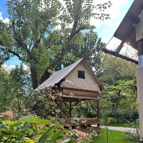 ALOJAMIENTO INUSUAL 2 personas - BIVOUAC sobre pilotes