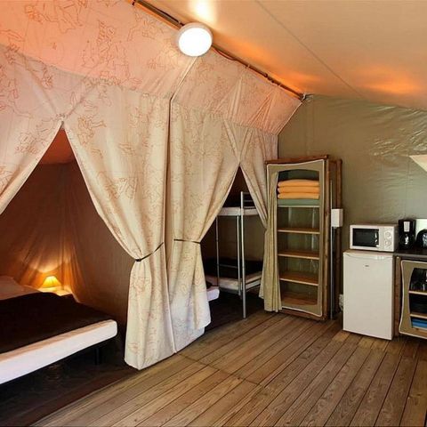 Tente en toile et en bois 5 personnes - INSOLITE LODGE sans sanitaires