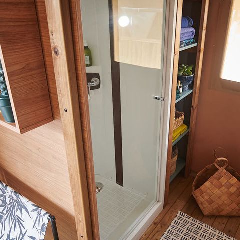 Hébergement 4 personnes - INSOLITE LODGE PRIVILÈGE avec vue - 26 m² - 2 chambres - avec sanitaires