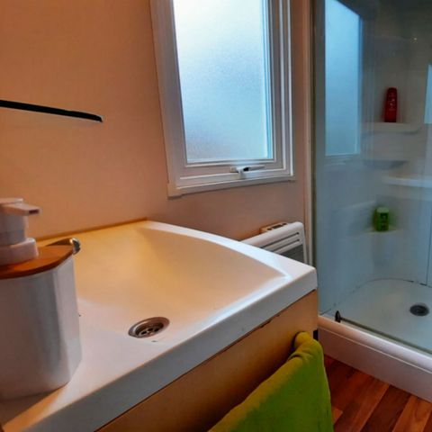 BUNGALOW 6 personnes - Cottage 4/6 pers 2 Chb 1 Sdb