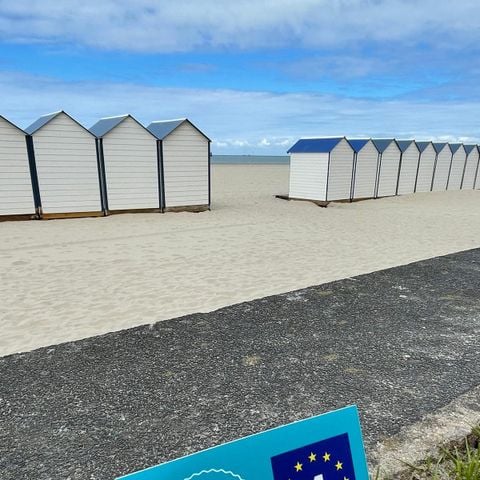 HÉBERGEMENT INSOLITE 2 personnes - Cabanétape