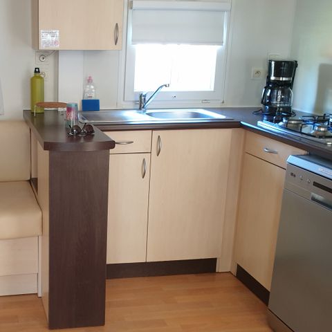BUNGALOW 8 personnes - CONFORT 35m² -  3 chambres avec terrasse couverte et lave-vaisselle