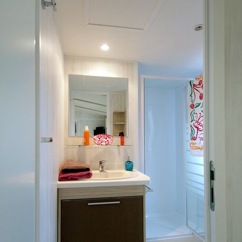 MOBILHOME 6 personnes - Mobil-Home PREMIUM 35m² 3 chambres avec terrasse couverte et lave-vaisselle