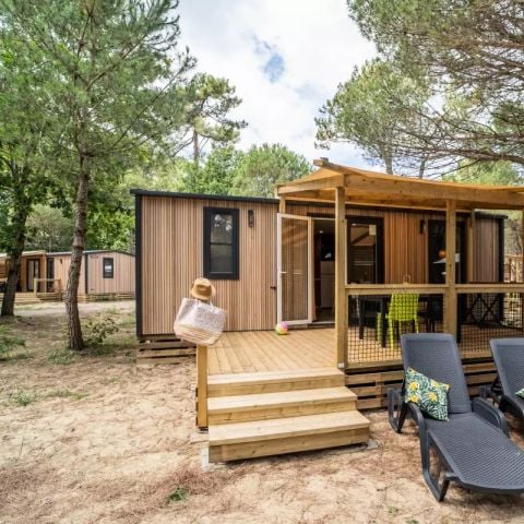 Mobilheim 4 Personen - Cottage Iris 3 Zimmer 4 Personen + TV ***