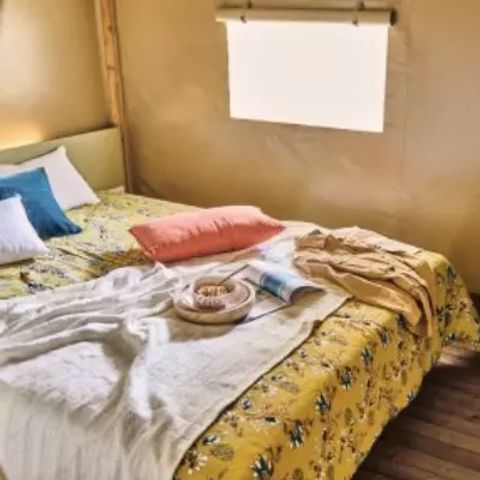 TENDA DA CAMPEGGIO 6 persone - Lodge Tent Camelia 4 Camere 6 Persone *** (in francese)