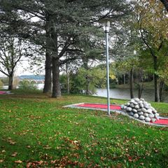 Camping et  Village Vacances Le Lac  - Camping Haute-Garonne