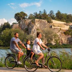 Camping du Pont d'Avignon - Camping Vaucluse