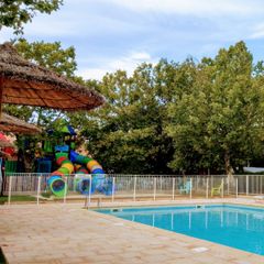 Camping La Buissiere - Camping Gard