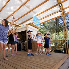 Camping Domaine de Gaujac - Camping Paradis - Camping Gard Camping Domaine de Gaujac - Camping Paradis - Camping Gard