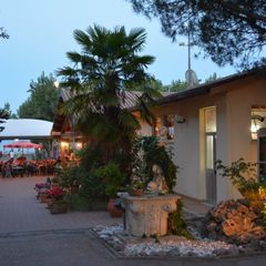 Badiaccia Camping Village - Camping Pérouse
