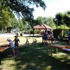 Camping Le Colombier - Camping Ain