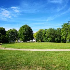 Camping Le Petit Trianon  - Camping Vienne