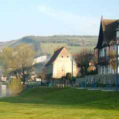 Flower Camping Ile Des Trois Rois - Camping Eure