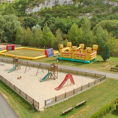 Flower Camping Ile Des Trois Rois - Camping Eure