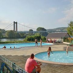 Flower Camping Ile Des Trois Rois - Camping Eure