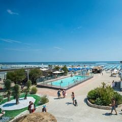 Camping Tahiti  - Camping Ferrare