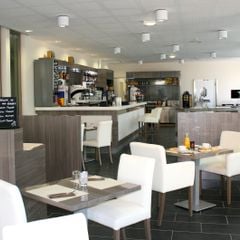 Appart'Hotel Confluence - Camping Rhone