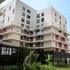 Appart'Hotel Confluence - Camping Rhone