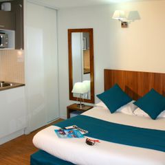 Appart'Hotel Confluence - Camping Rhone