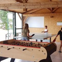 Camping Au Lac d'Hautibus - Camping Deux-Sevres