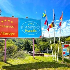 Camping Paradis - L'Europe - Camping Puy-de-Dôme