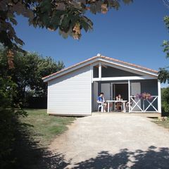 CHALET 7 personnes - Avec local de pêche