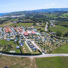 Camping Caravaning Playa de Oyambre - Camping Marches-Italie