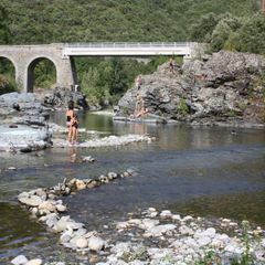 Camping Les Gorges de l'Herault - Camping Gard