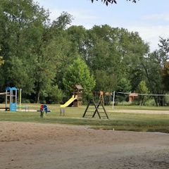 Camping Paradis Aubeterre sur Dronne - Camping Charente