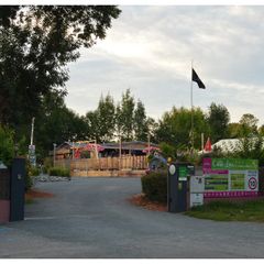 Camping Côté Lac - Camping Deux-Sevres