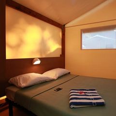 Camping Cote Du Soleil A Serignan Tarifs Et Reservations