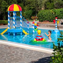 Camping & Village Montescudaio - Camping Pise
