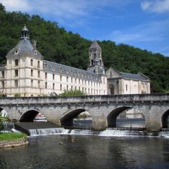 Camping Koawa  Les Gorges Du Chambon - Camping Charente