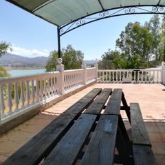 Camping Presa Vinuela - Camping Málaga