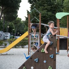 hu I Pini Village - Camping Rome