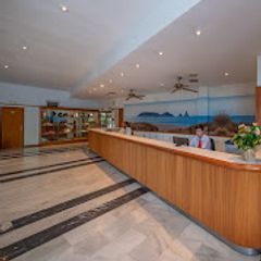 Golf Beach Apart-Hotel - Camping Gérone