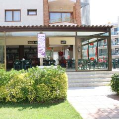 Apartamentos Las Mariposas - Camping Gérone