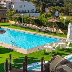 Apartamentos Els Llorers - Camping Gérone