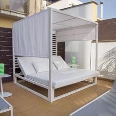 Apartamentos Neptuno - Camping Barcelona