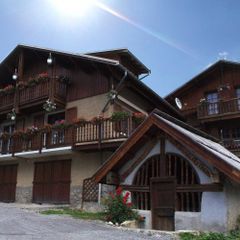 Village Vacances Ceillac - Camping Altos Alpes