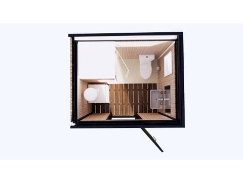 Emplacement - Emplacement | Privilege | Tente | Véhicule +7m | 100m² - 120m² | Electricité | Eau