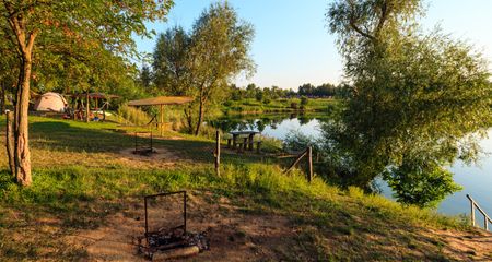 Campings à emplacements nus